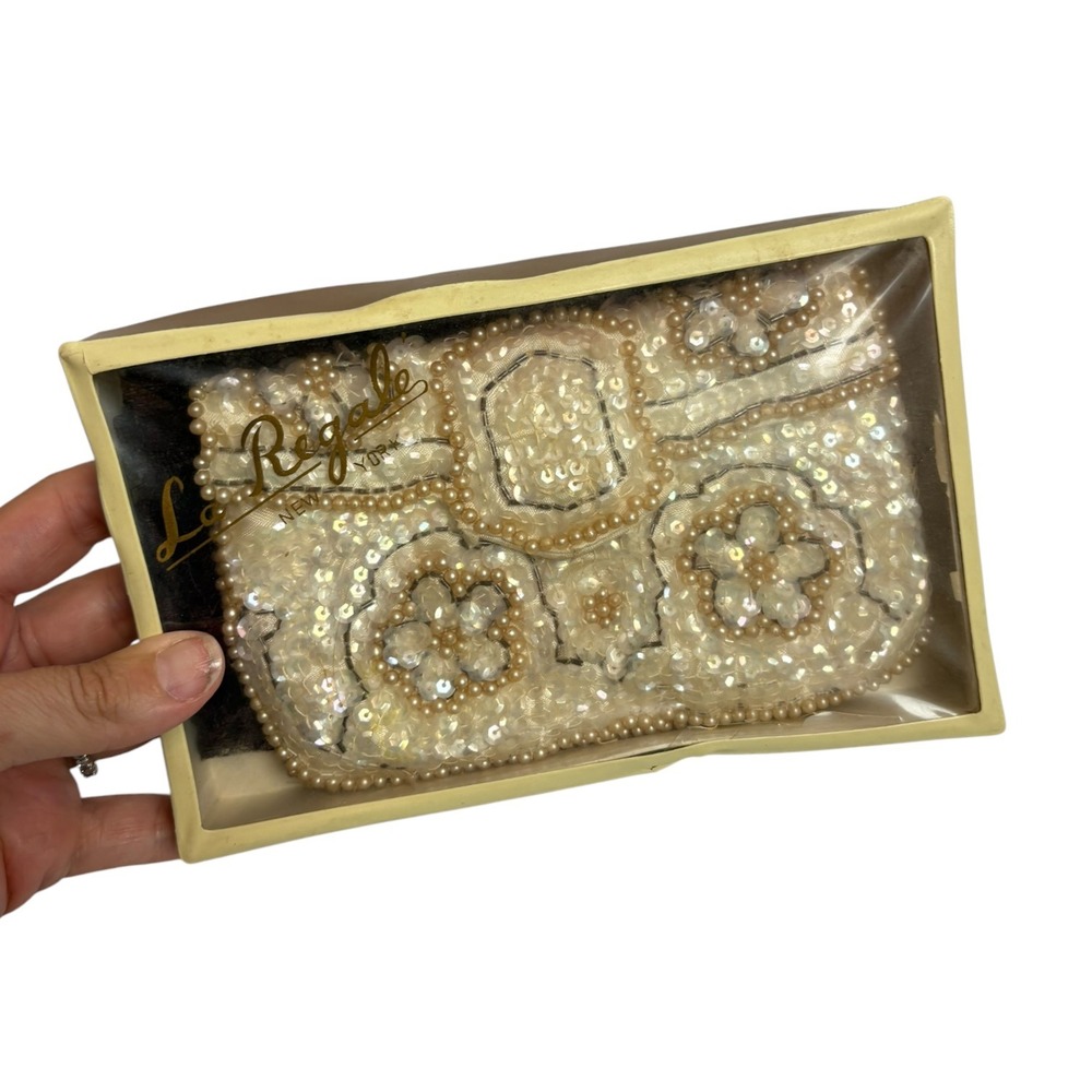 La Regale Vintage Cream Sequin and Faux Pearl Beaded Evening Clutch Bag